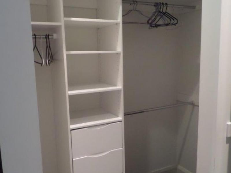 Glen Iris, VIC - $310