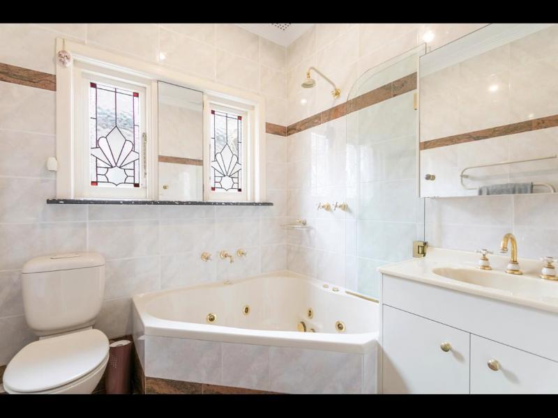 Earlwood, NSW - $320