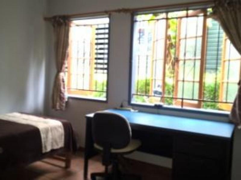 Red Hill, QLD - $180