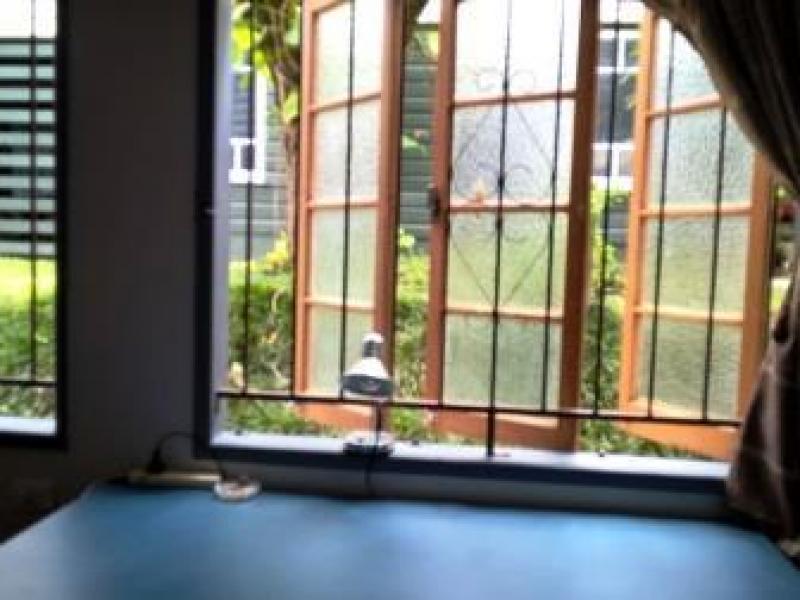 Red Hill, QLD - $180