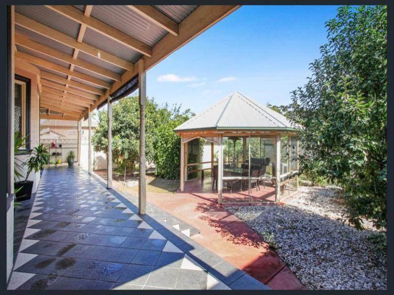 Sunshine, VIC - $260