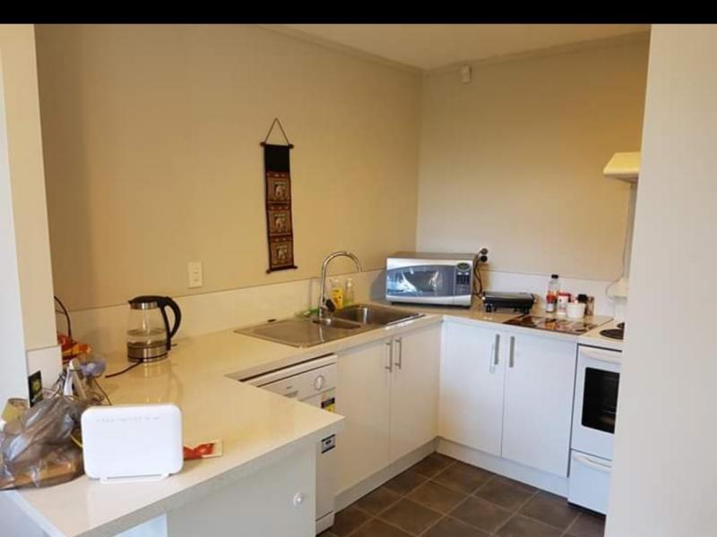 Birkdale, Auckland - $200