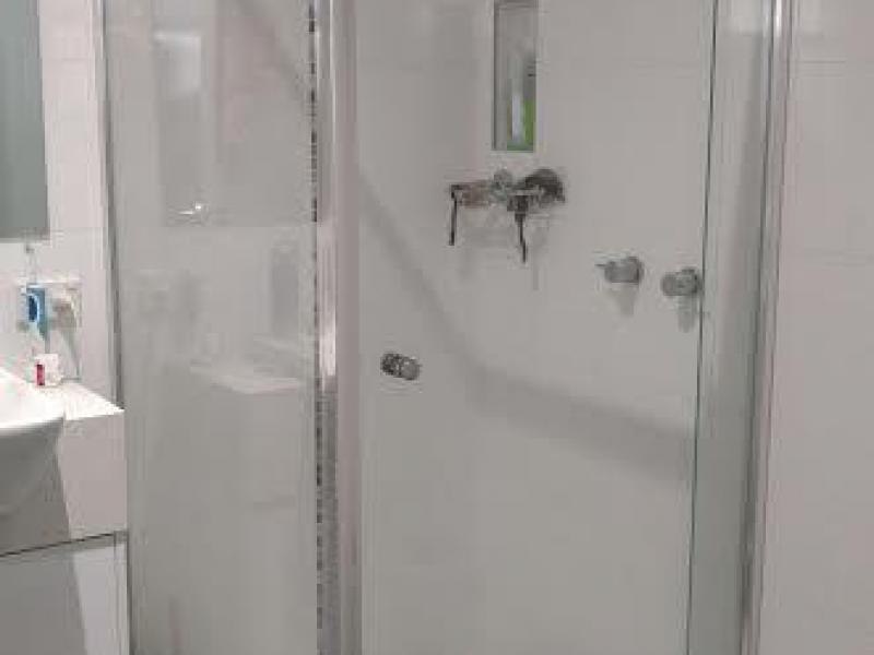 Northcote, VIC - $260