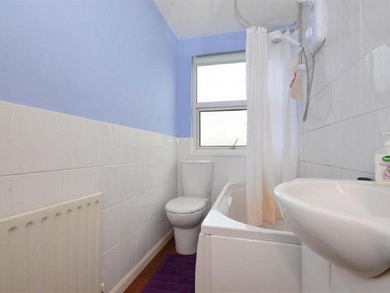 North Melbourne, VIC - $300