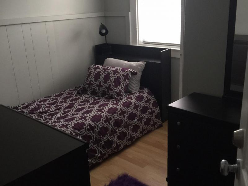 St. Catharines, ON - $220