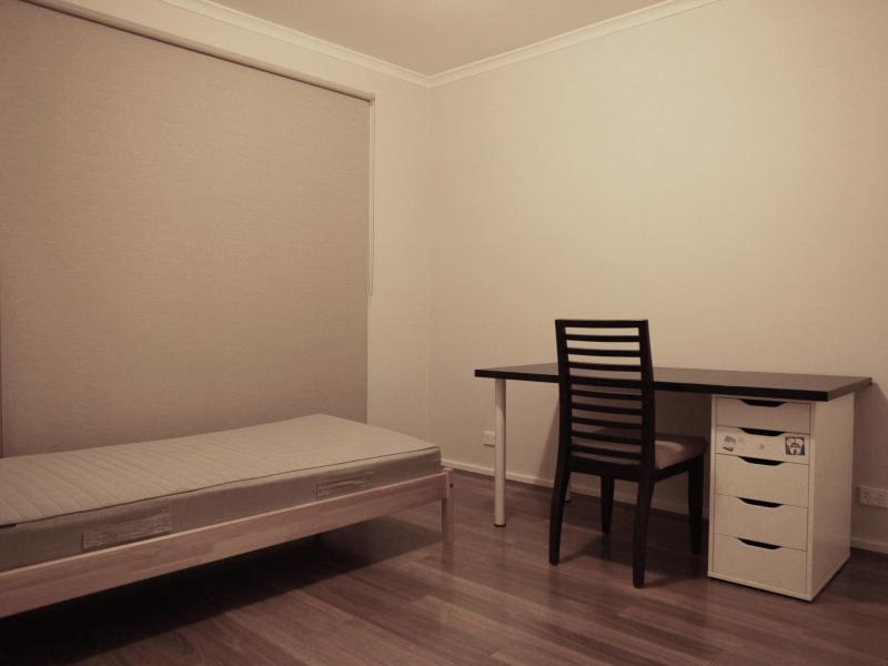 Oakleigh East, VIC - $300