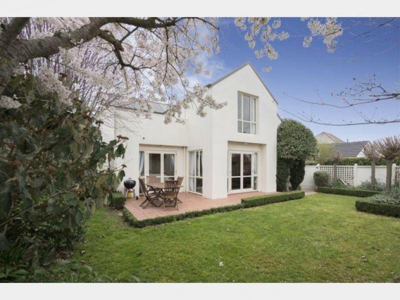 Christchurch, Canterbury - $240