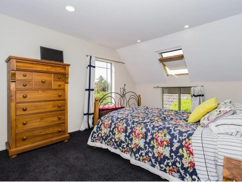 Christchurch, Canterbury - $210