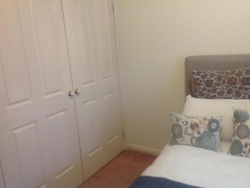 McKinnon, VIC - $310