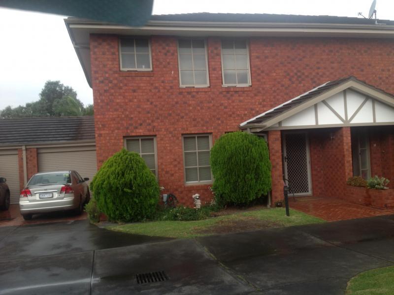 McKinnon, VIC - $310