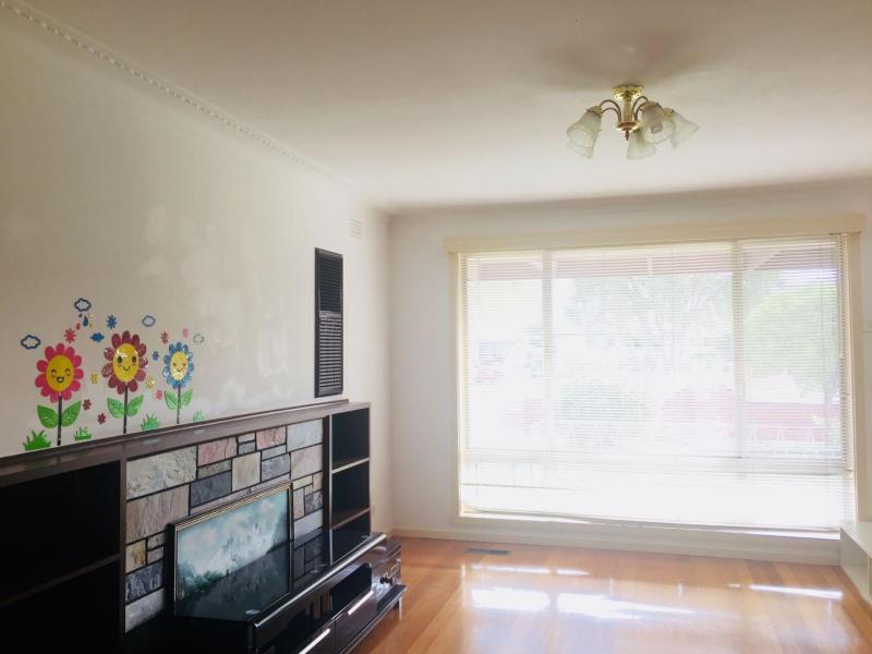 Avondale Heights, VIC - $190