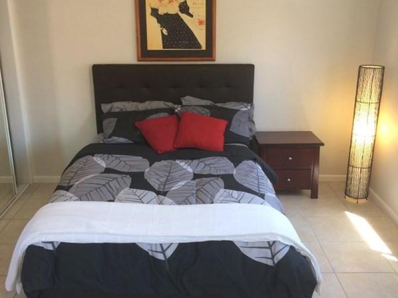 Kensington, VIC - $280