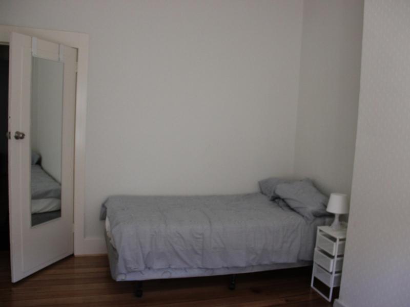 St Kilda East, VIC - $330