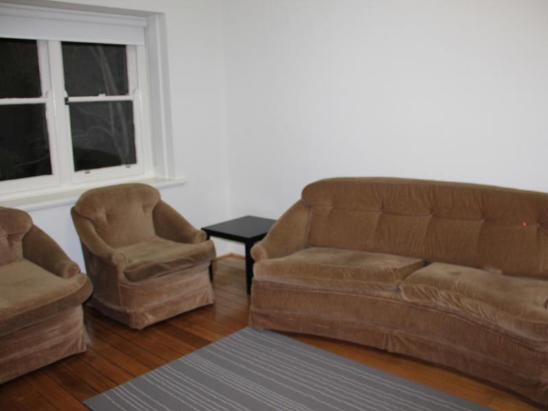 St Kilda East, VIC - $330