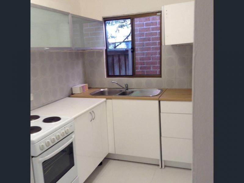 Erskineville, NSW - $330