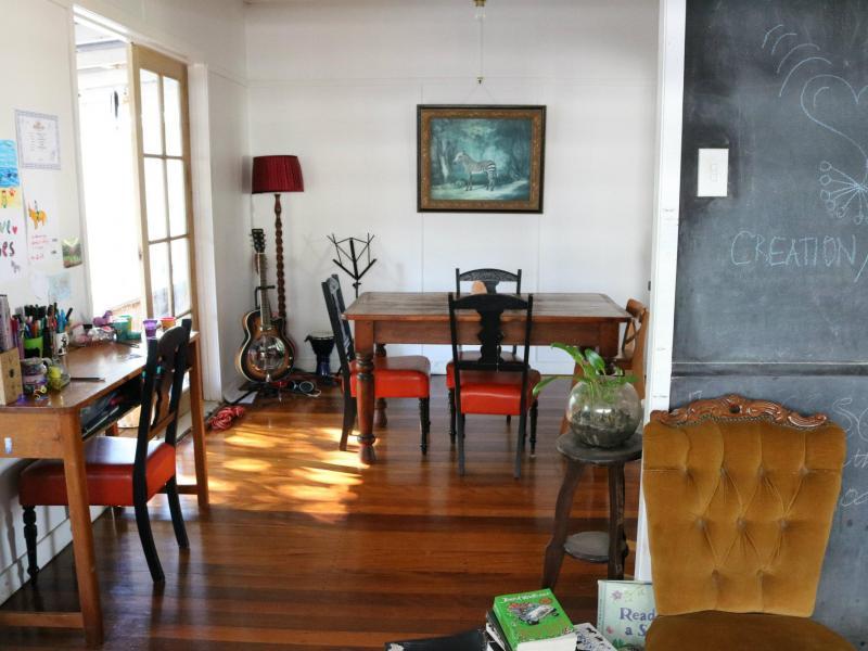 Gaythorne, QLD - $260