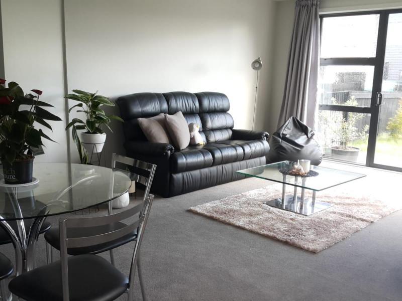 Papakura, Auckland - $140