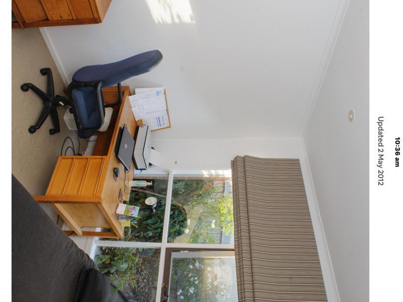 Hawthorn East, VIC - $310