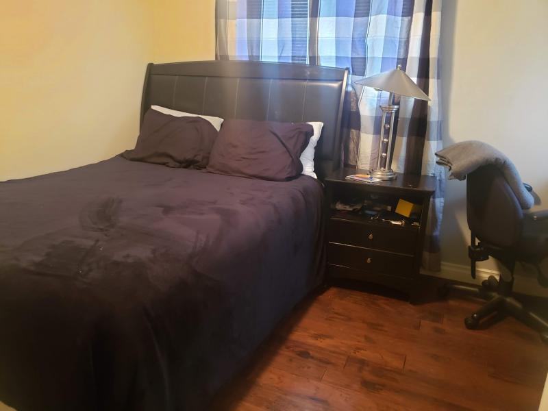 Calgary, AB - $210