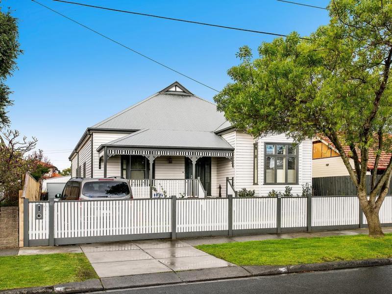 Hughesdale, VIC - $330