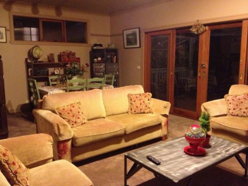 Essendon, VIC - $280