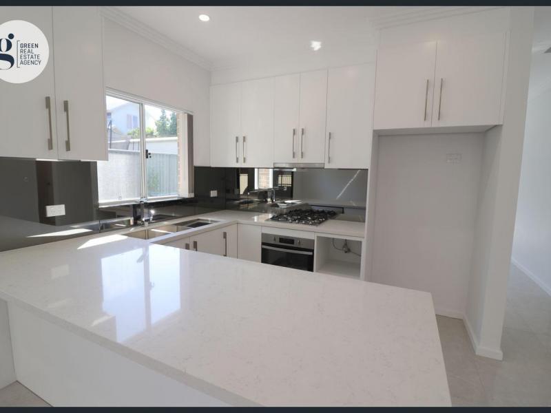 West Ryde, NSW - $340