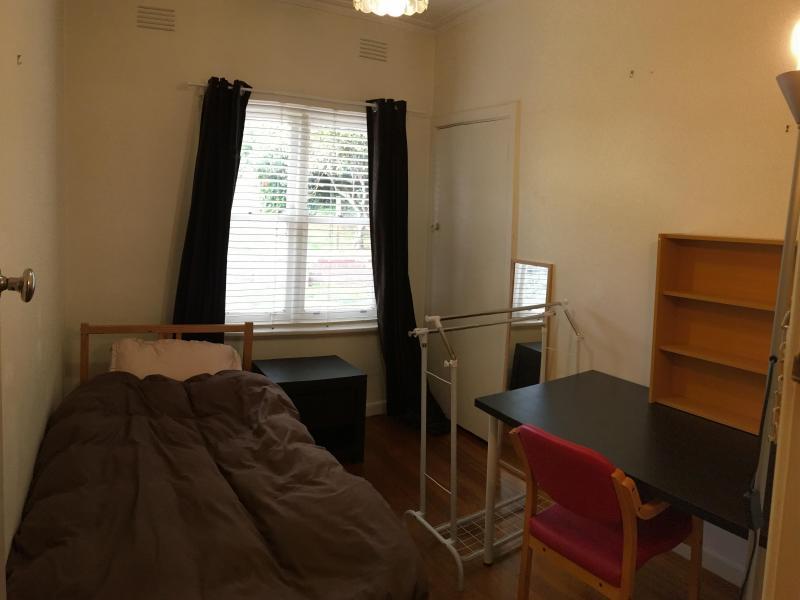 Balwyn North, VIC - $290