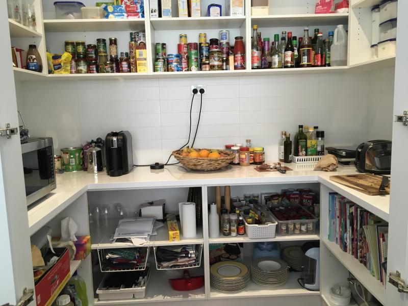 Glen Iris, VIC - $420