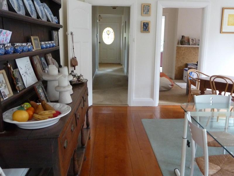 Elsternwick, VIC - $360