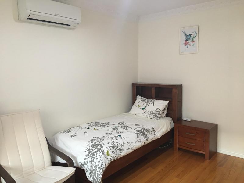 Footscray, VIC - $310