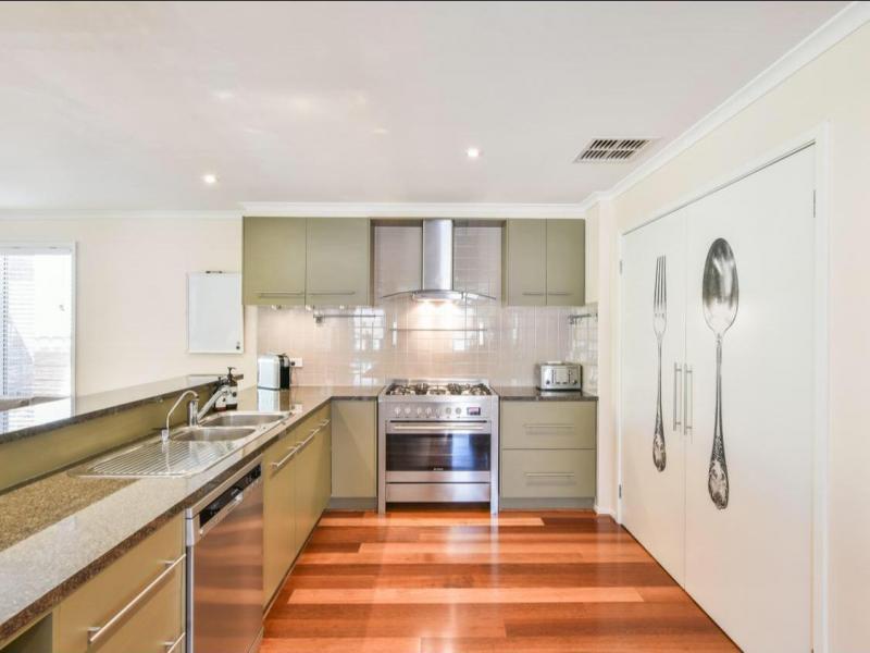 Flagstaff Hill, SA - $310