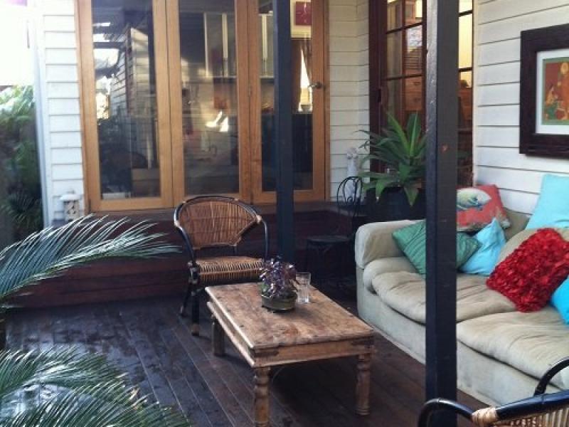 Yarraville, VIC - $310