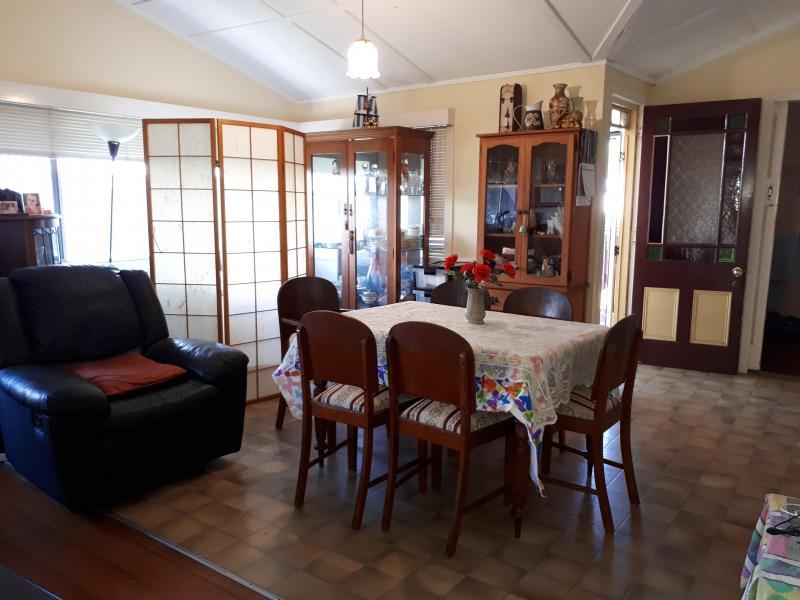 Dutton Park, QLD - $260