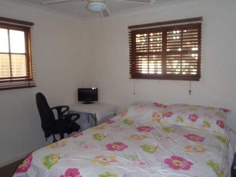 East Brisbane, QLD - $250