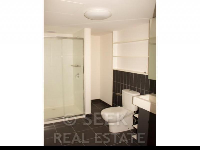 Footscray, VIC - $310