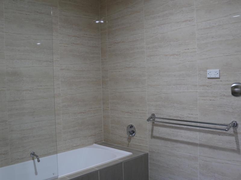 Hoppers Crossing, VIC - $190