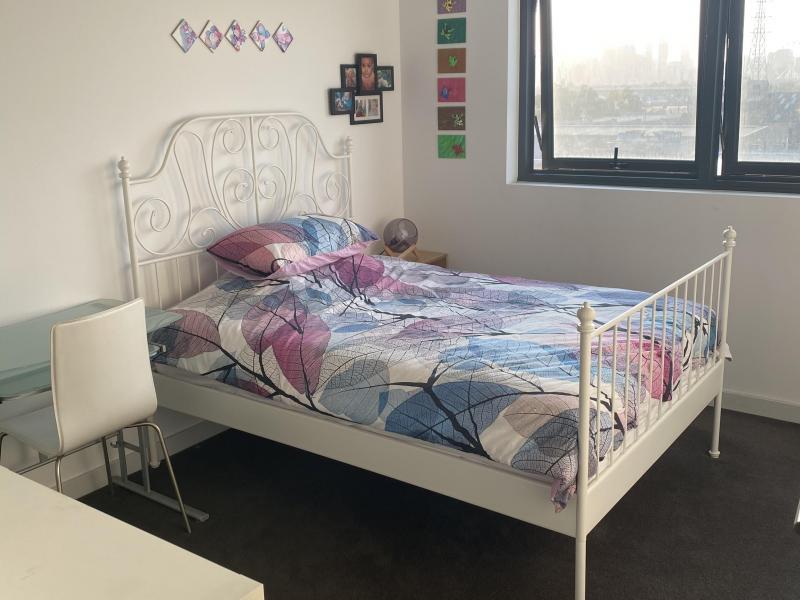 Kensington, VIC - $440