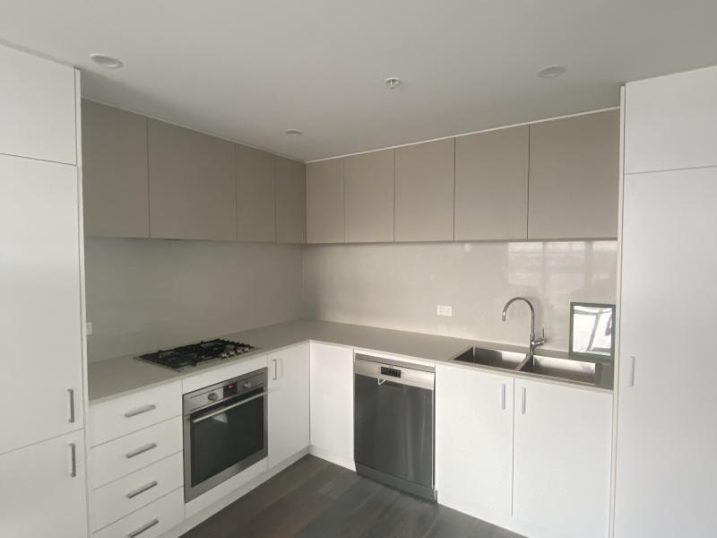 Kensington, VIC - $440