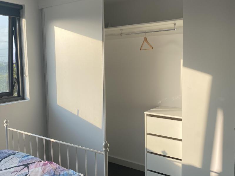 Kensington, VIC - $440