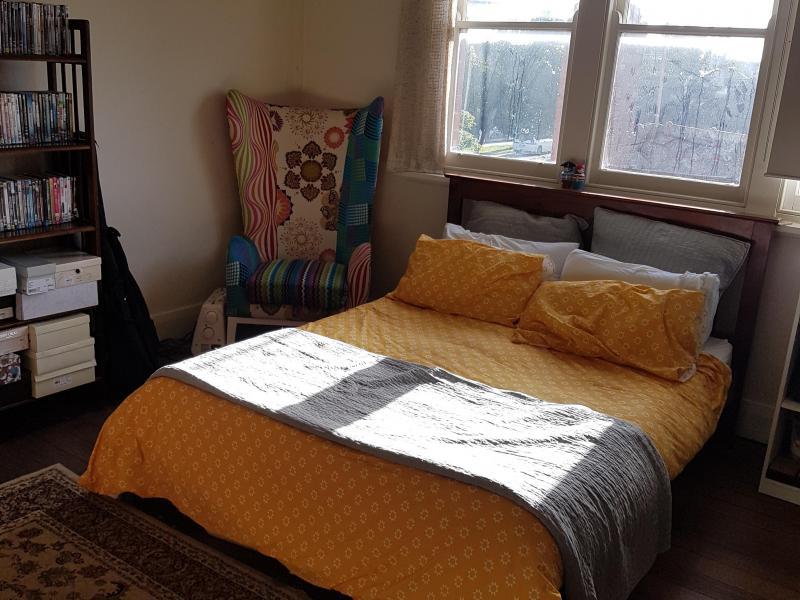 Carnegie, VIC - $260