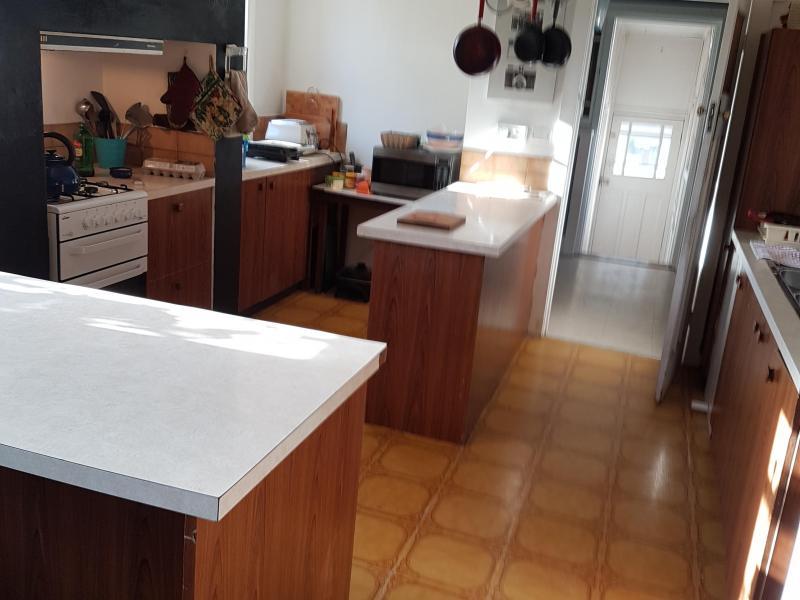 Carnegie, VIC - $260