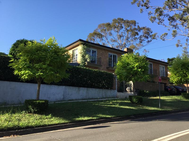 Lindfield, NSW - $320