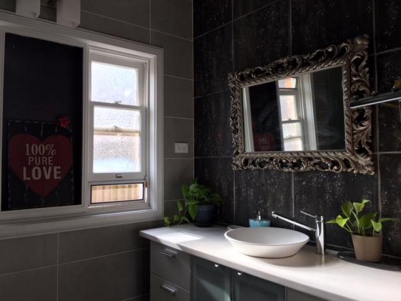 Lindfield, NSW - $320