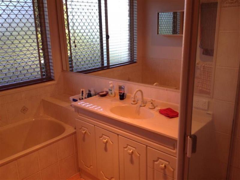 MacKenzie, QLD - $260