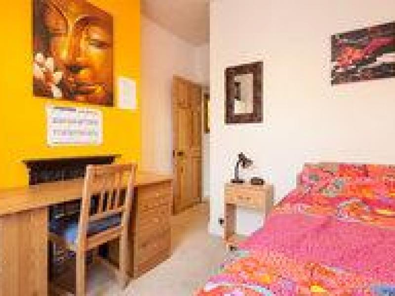 Manchester, England - $200