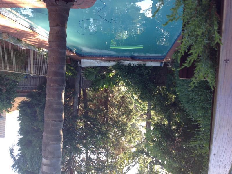 Glen Waverley, VIC - $310