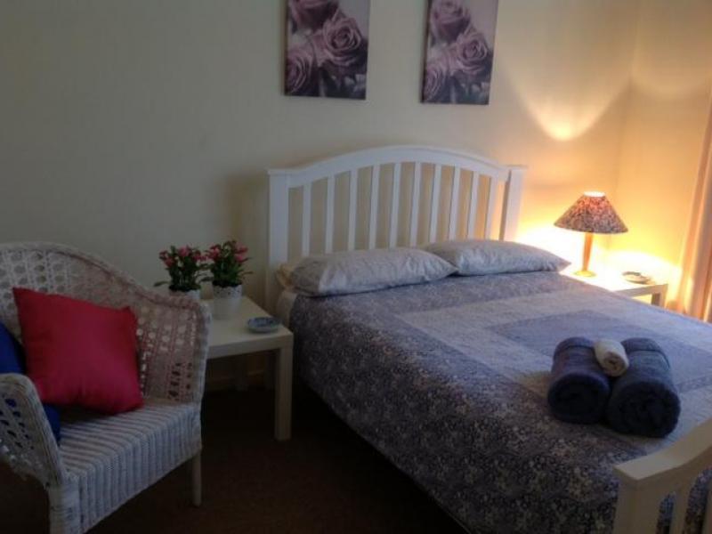 Box Hill North, VIC - $240