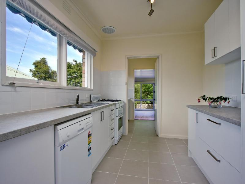 Box Hill North, VIC - $240