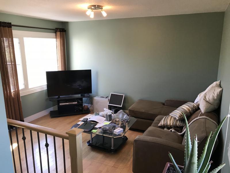 Calgary, AB - $230