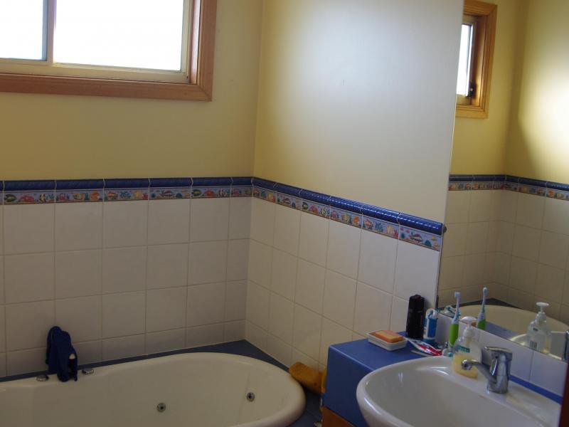 Bentleigh East, VIC - $310